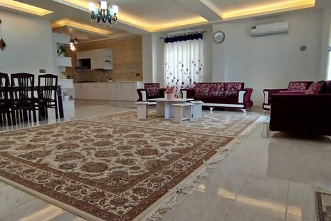 واحد دوخواب درطبقه اول ویلا در رامسر