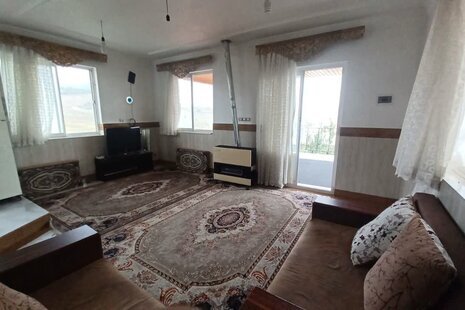 واحد تکخواب ذوالفقار در طبقه اول ویلای کیاسر