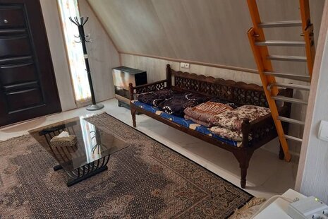 کلبه یاس 2 در لاهیجان