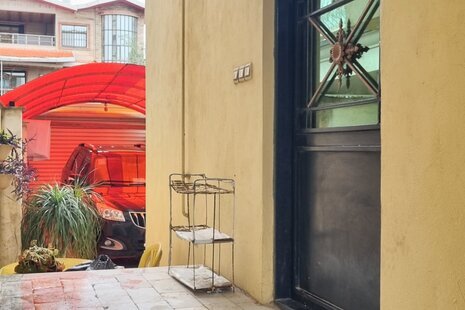 واحد مبله دوخواب در طبقه همکف ویلا پروانه در رامسر