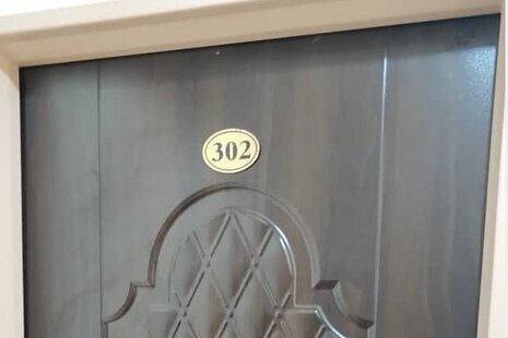 اتاق 302 دو تخت در مسافرخانه قم