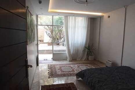 آپارتمان مبله تک خواب ابن سینا در اصفهان