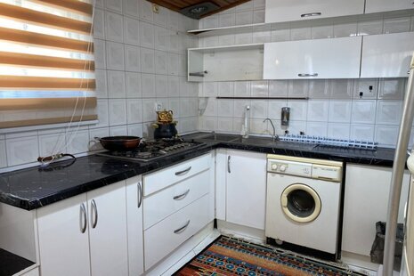 واحد مبله دوخواب طبقه دوم ویلا مریم در بندرانزلی