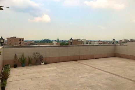 آپارتمان مبله تک خواب تراس دار در ساری