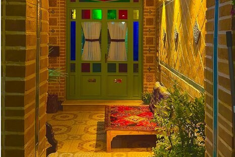 ویلا بوتیک سنتی چهار خواب در قم