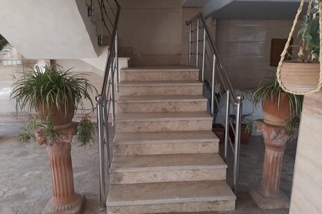 واحد در طبقه اول ویلا معلم رشت
