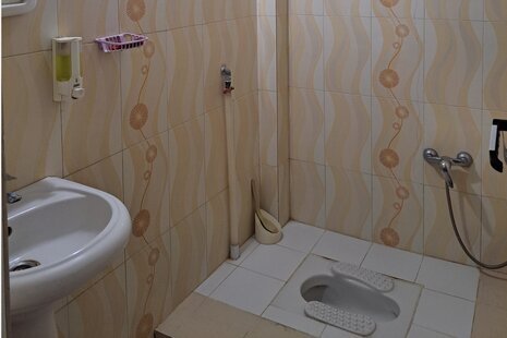 اتاق 2 نفره در مهمانپذیر تاکستان