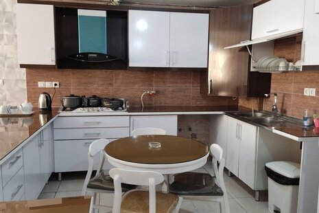 آپارتمان مبله 2 خواب بهشتی 3 در شیراز