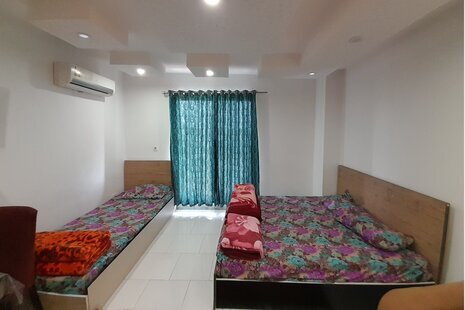 سوئیت سه نفره یاسین(9) در هتل آپارتمان نوشهر