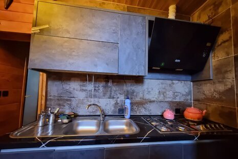 کلبه سوئیسی جکوزی دار دوخواب در سوادکوه