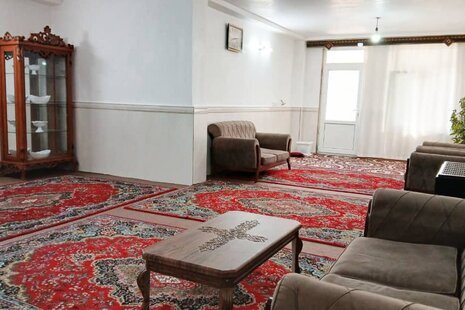 آپارتمان تک خواب مبله در طبقه همکف اردبیل