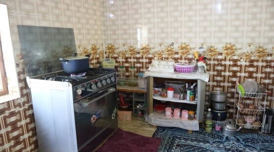 اتاق در اقامتگاه بومگردی در روستای پلان | آشپزخانه