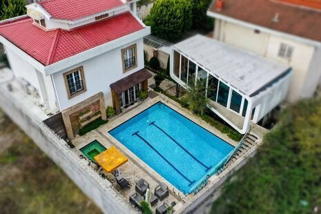 ویلا تریبلکس استخردار چهار خواب  در بندرانزلی