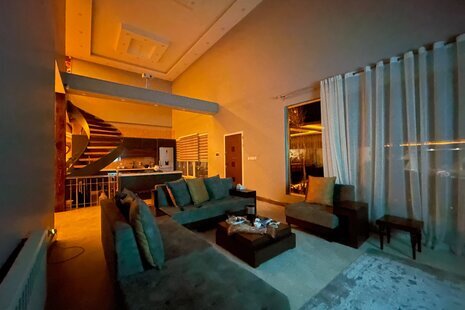 ویلا دوبلکس مبله دوخواب مریال در چهارباغ