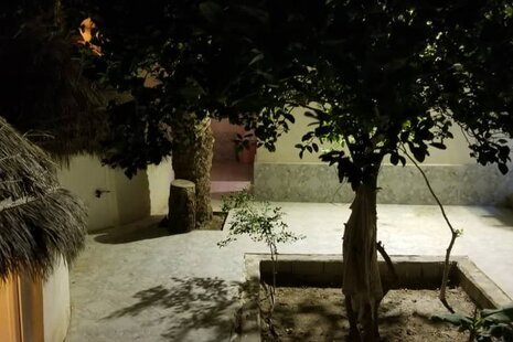 اتاق 25متری 1 در اقامتگاه بومگردی هرمز