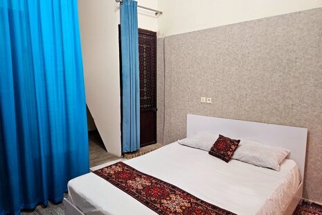 اتاق 12 متری گلبهار 8 دراقامتگاه بوم گردی اصفهان