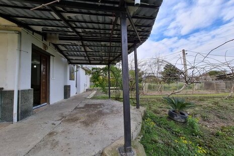 واحد دو خواب در طبقه همکف ویلا صداقت شیرود