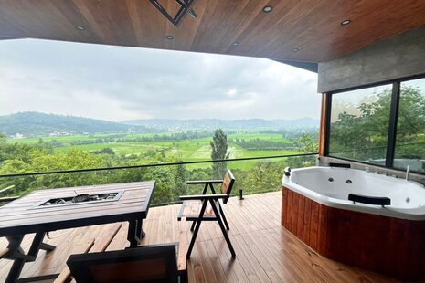 ویلا جکوزی دار مبله دوخواب در بابل