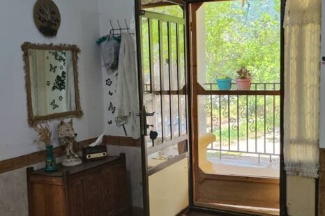 ویلا سنتی تکخواب جنگلی قرقاول در علی آباد