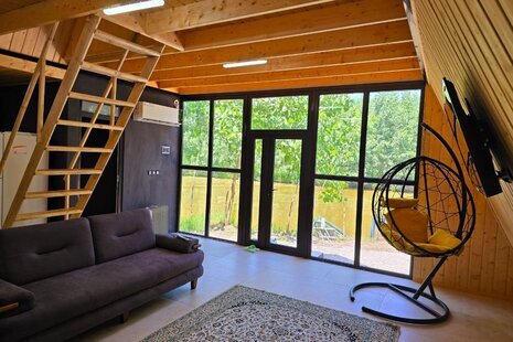 کلبه سوئیسی دوبلکس دوخواب کوچولو در بندرانزلی