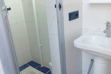 سوئیت طبقه همکف علی در گالیکش