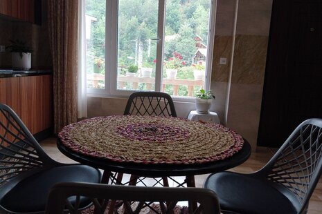 واحد مبله دوخواب در طبقه اول ویلا جلیلی در ماسال