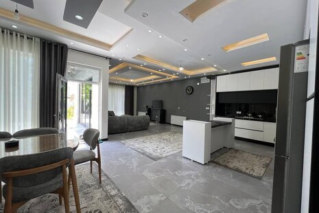 ویلا دوبلکس 3 خواب استخردار دیانا در کردان