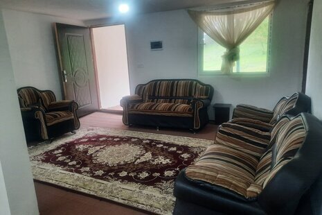 واحد مبله دوخواب در طبقه اول ویلا در شفت