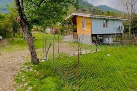 کلبه تکخواب بام سبز کارن در ماسال