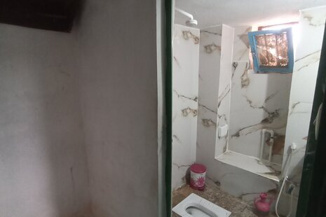 اتاق خوش نشین (3) در اقامتگاه بومگردی گلپایگان