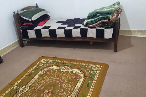 آپارتمان مبله دوخواب کرمی در بوشهر