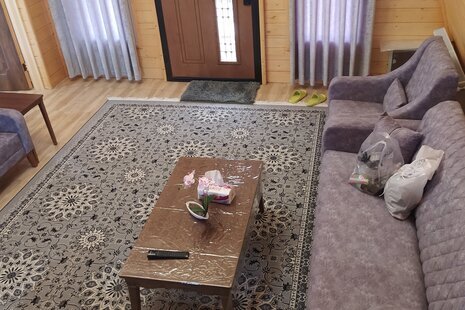 کلبه سوئیسی دوخواب استخردار  لوکس در اسالم