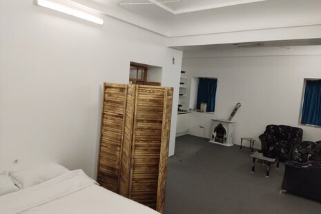 سوئیت شاه نشین مبله در قم