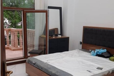 ویلا دوبلکس استخردار دو خواب هامین در چهارباغ