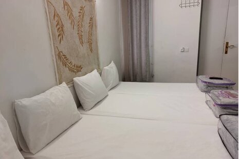 سوئیت (4نفره) در مسافرخانه مشهد