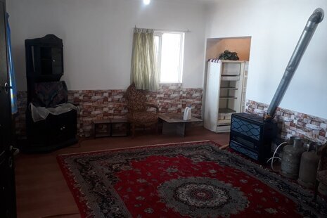 واحد در طبقه اول ابرها در آمل