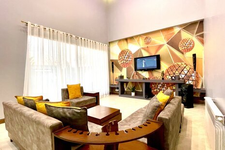 ویلا دوبلکس مبله دوخواب مریال در چهارباغ