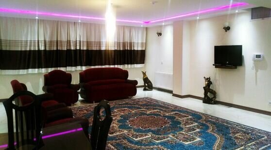 آپارتمان 9 در خانه مسافر گل یاس