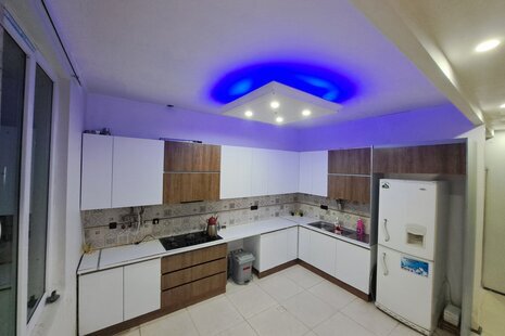 ویلا استخردار سه خواب با زمین فوتبال در تهراندشت