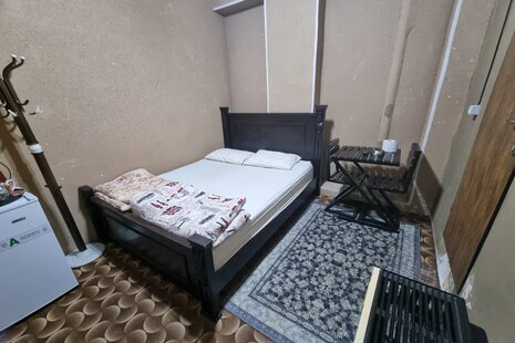 اتاق 6 عهد جانا اقامتگاه بومگردی اصفهان