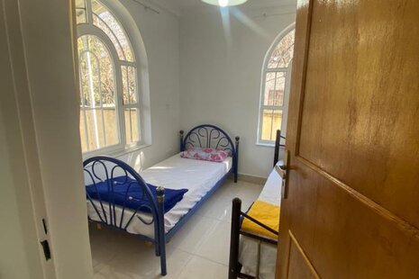 واحد دو خواب مبله درطبقه اول ویلای کلاردشت