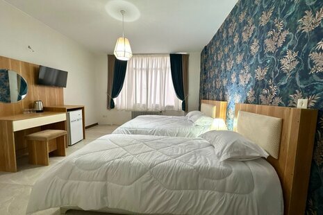 اتاق مبله دوتخت  103 در  فردوسی