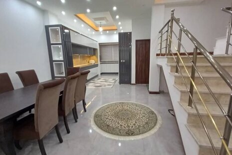 ویلا تریپلکس استخردار در ایزدشهر