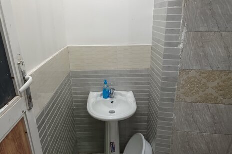 سوئیت لب رودخانه در شفت