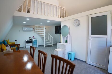 کلبه سوئیسی دوبلکس در دهکده گردشگری عسلویه