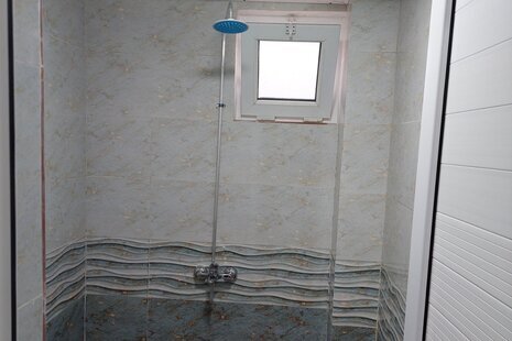 واحد سه خواب در طبقه همکف ویلا ماسال