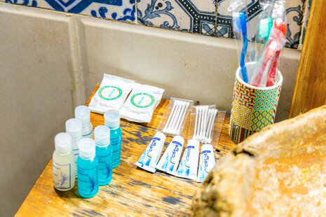 واحد صنوبر جکوزی دار در اقامتگاه بومگردی تنکابن