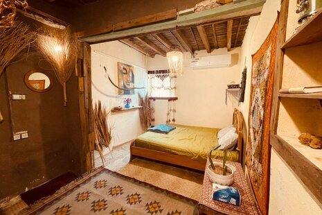اتاق بوهو در هاستل هرمز