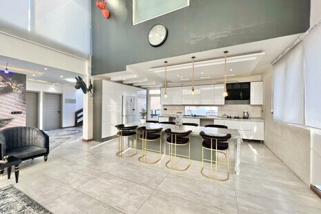 ویلا تریپلکس چهارخواب استخردار آس در رودهن