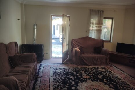 واحد مبله دوخواب سرچشمه در طبقه همکف ویلای چالوس